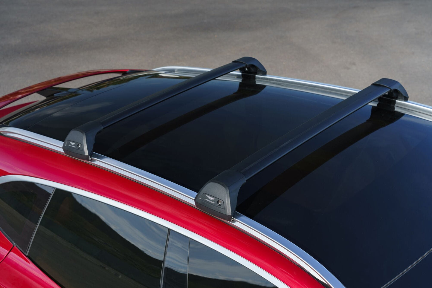 Aston Martin 707793 DBX Roof Cross Bars | ML Performance UK Car Parts