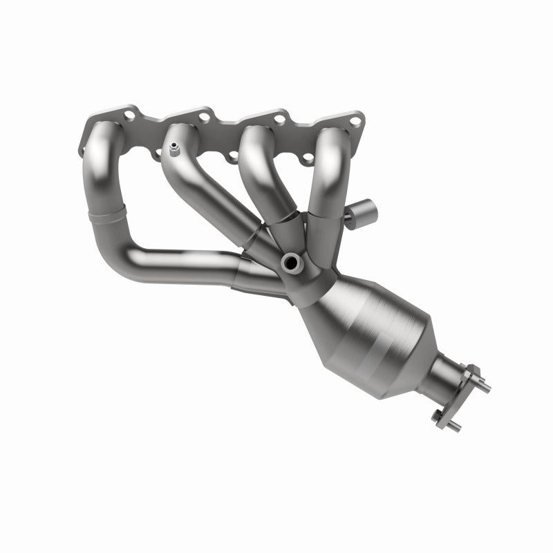 MagnaFlow Direct Fit Catalytic Converter 98-99 Nissan Frontier 2.4L