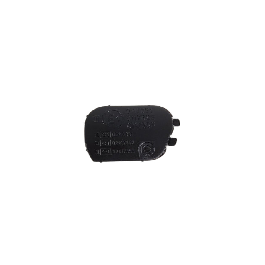 Genuine BMW 51167001036 E46 E39 Cover Cap Bottem Right (Inc. 530i, 318d & 525tds)