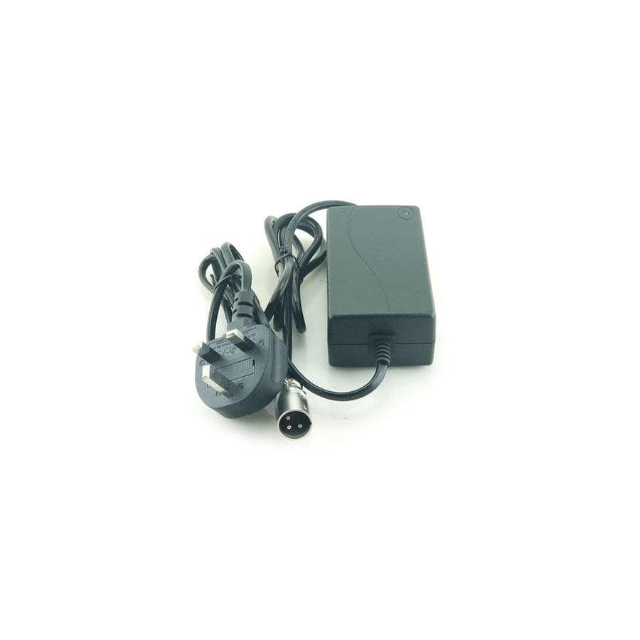 Ultramax Lithium NCM Charger 3AMP XLR x1