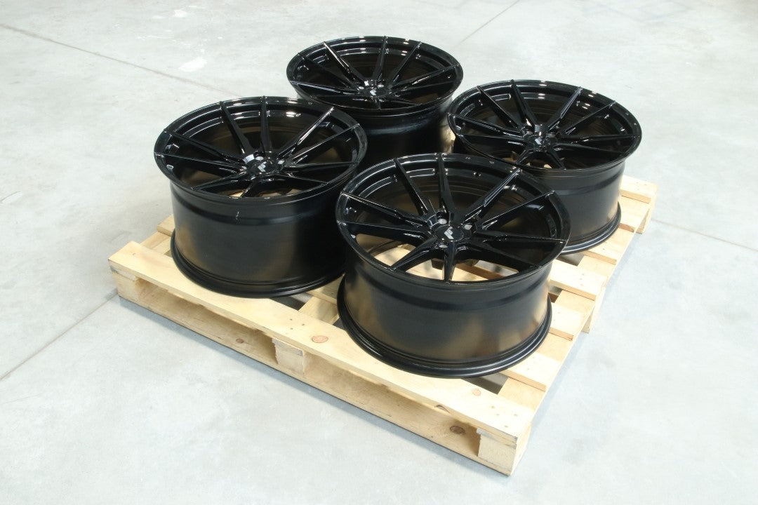 JR Wheels SET-JR#285 Set of JR21 20x10 ET20 + 20x11 ET25 5x114,3 Gloss Black