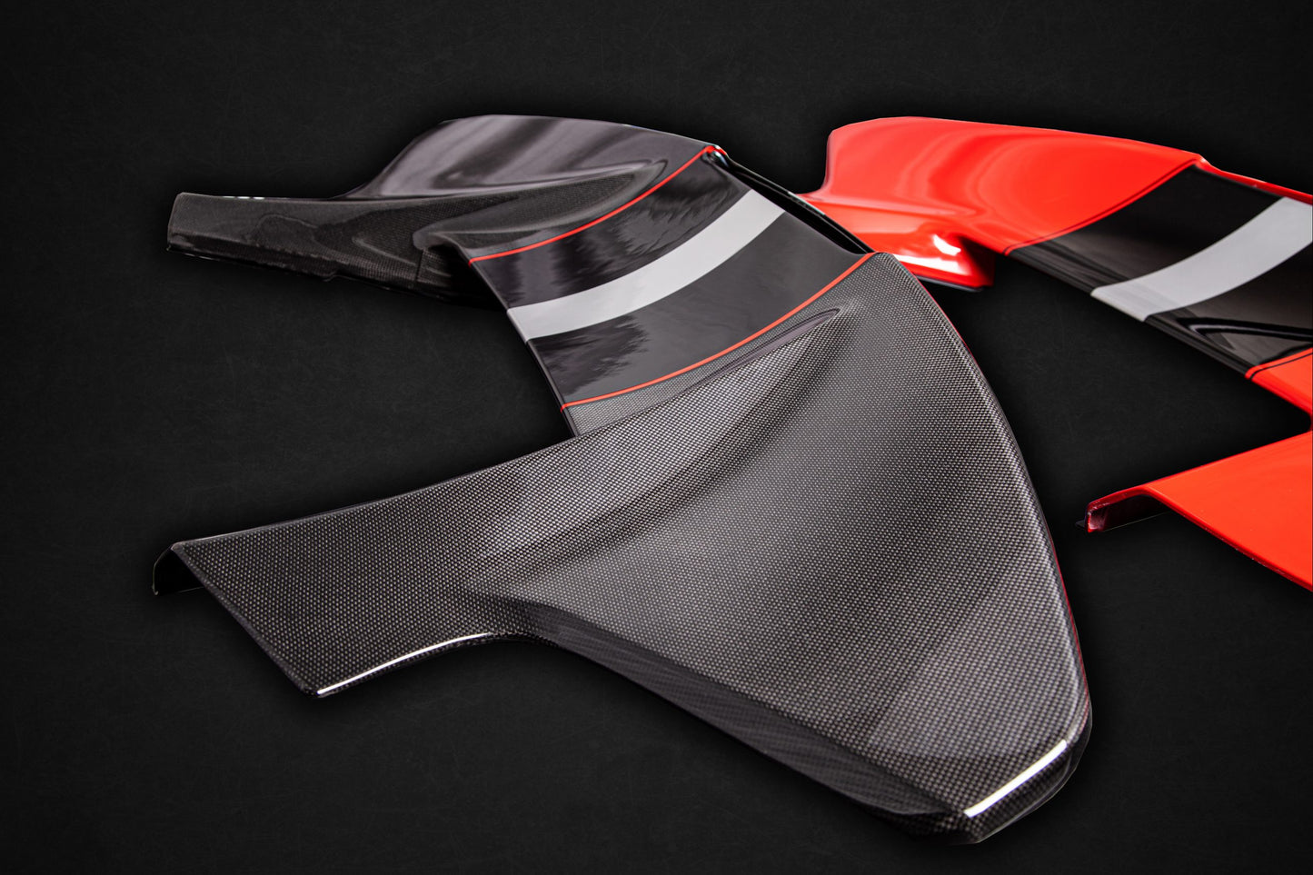 Capristo 03FE08710048LG Ferrari 488 Pista (Coupe) Carbon Fiber Rear Wing