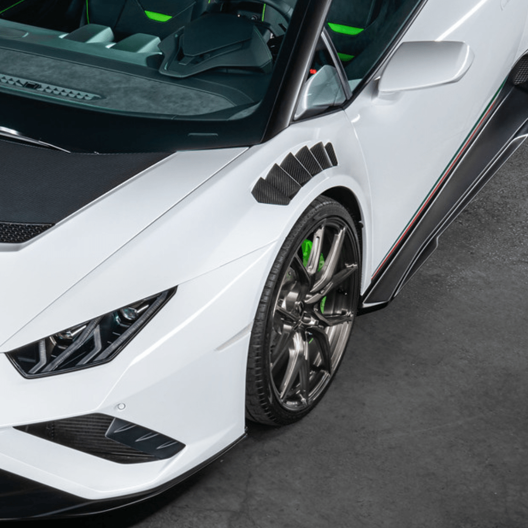 Vorsteiner 0940LOV Lamborghini Huracan Novara Edizione Aero Front Fenders w/Integrated Vents and Splash Shields (2x2 Gloss Carbon) | ML Performance