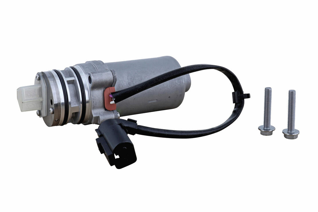 VAICO V204007 Pump, Multi-Disk Clutch (All-Wheel Drive) | ML Performance Car Parts