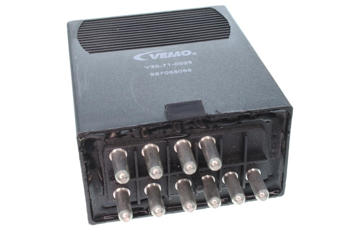 VEMO V30-71-0026 Relay, Fuel Pump