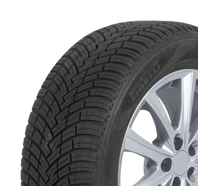 PIRELLI 25555R19CTPI111WSCSF2 Suv/4X4 All-Season Tyreba70.0 Db