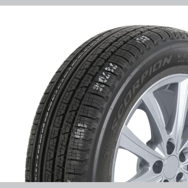 PIRELLI 27545R21LTPI110WSVASP Suv/4X4 Summer Tyrecb72.0 Db