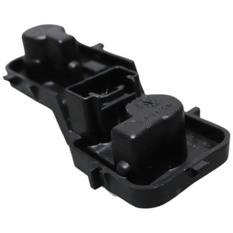 GENUINE FORD 1703295 C-MAX REAR N/S INNER LIGHT BULB HOLDER 2015-