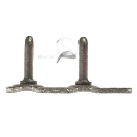 GENUINE FORD 4096674 TRANSIT REAR O/S DOOR LATCH STRIKER