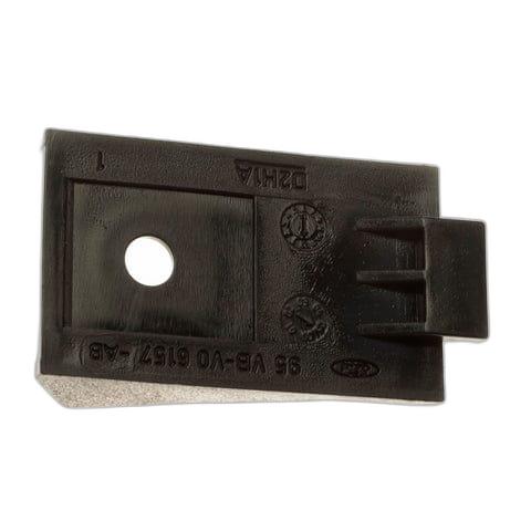 GENUINE FORD 7221664 TRANSIT TRANSIT TOURNEO GLOVE BOX STRIKER PLATE