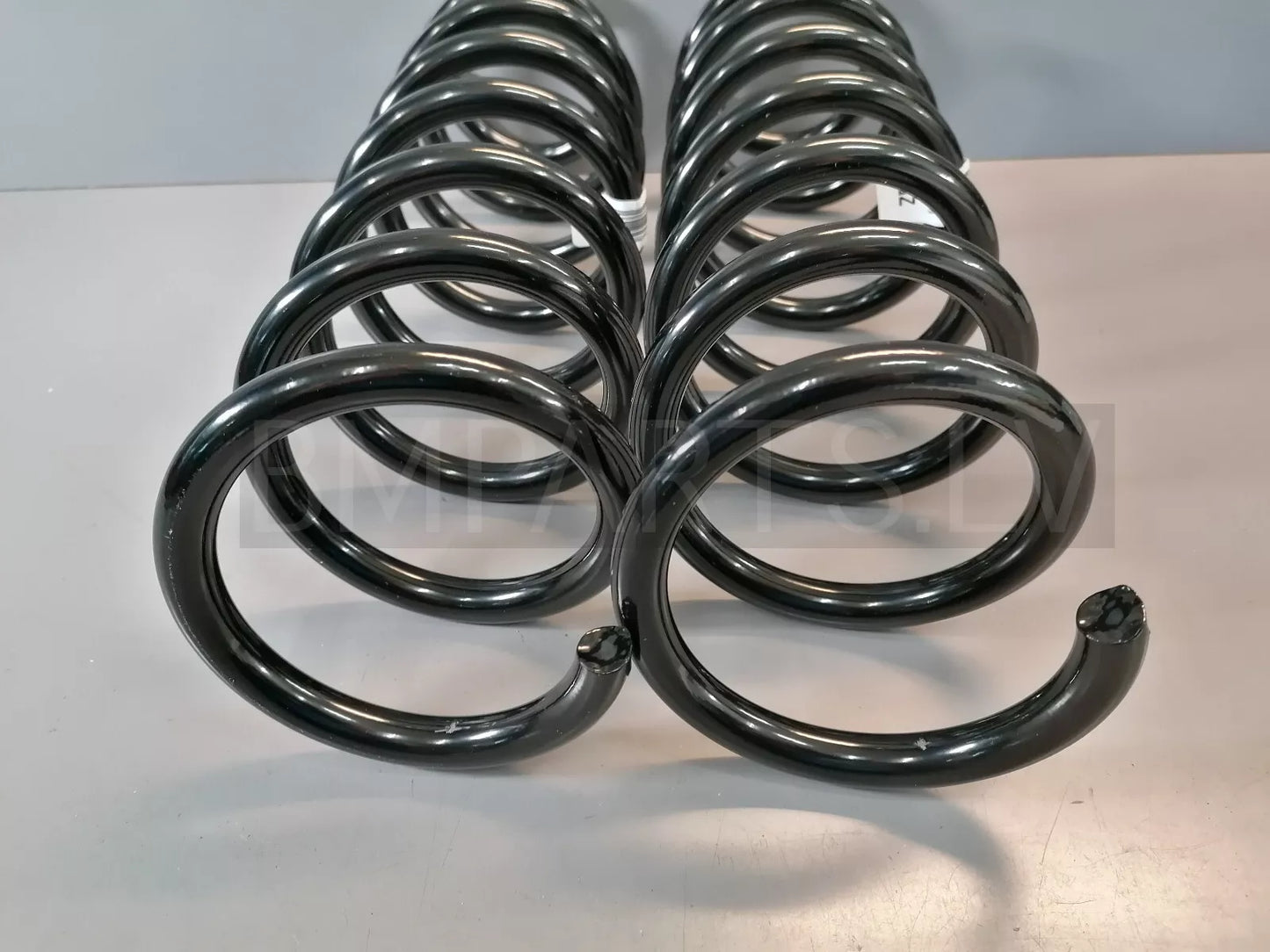 Genuine BMW 33536857622 Coil Spring, Left