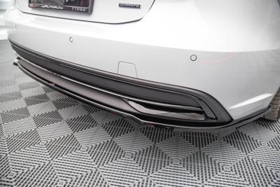 Maxton Design Audi A7 C8 Central Rear Splitter