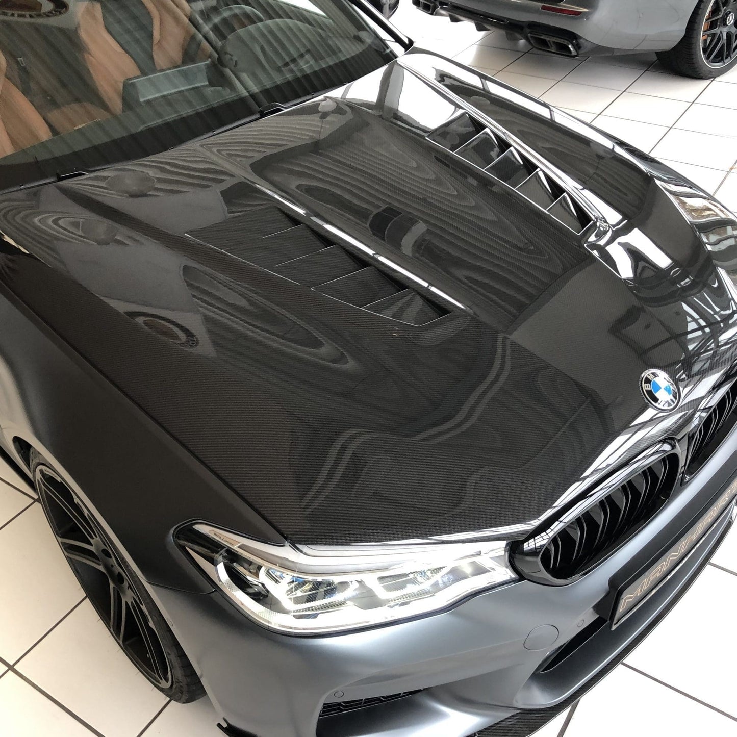 MANHART MH2F9011110 CARBON HOOD FOR BMW F90 M5 (COMPETITION / CS) WITH GTR AIR-VENTS