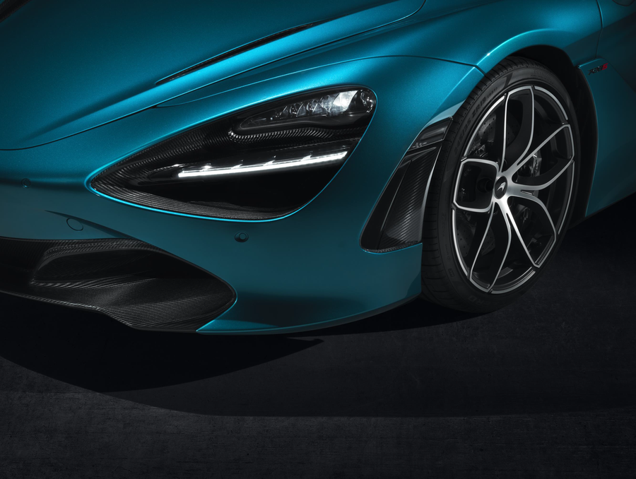 Genuine Mclaren 720S Corbon Fiber Front bumper LTR exits | ML Performance UK