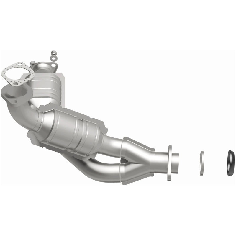 MagnaFlow Direct Fit Catalytic Converter 01-02 Mitsu Montero 3.5L