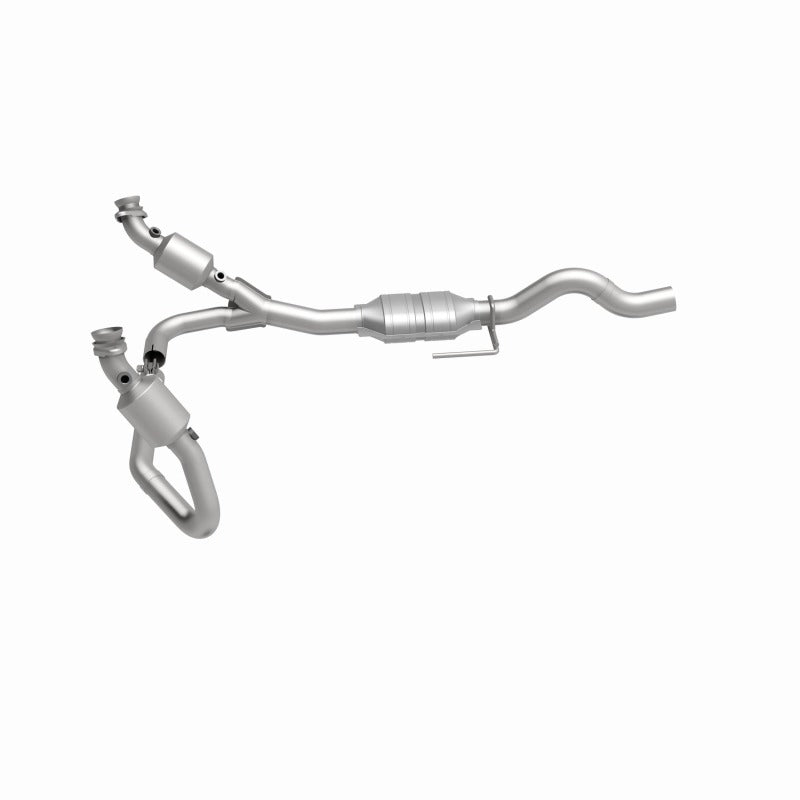 MagnaFlow Direct Fit Catalytic Converter 00-02 Dakota 3.9L