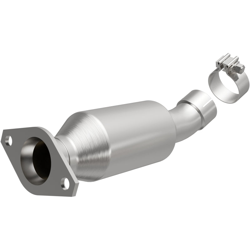 MagnaFlow 14-15 Prius C L4 1.5 OEM Underbody Direct Fit Converter