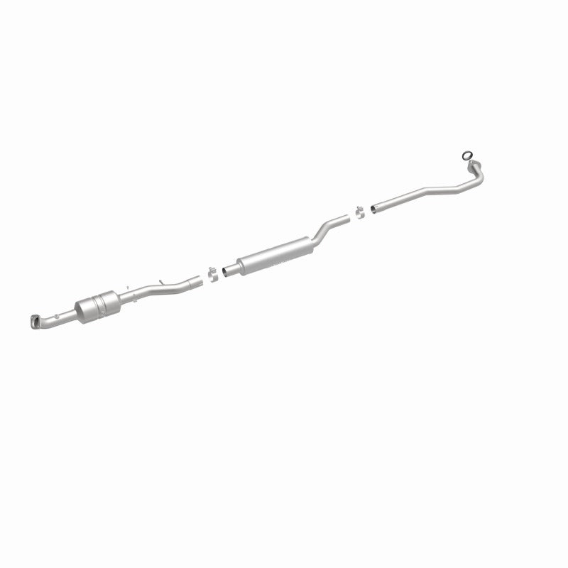 MagnaFlow Direct Fit Catalytic Converter 2008-2009 OUTLANDER 2.4 L Underbody