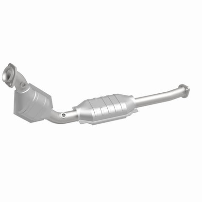 MagnaFlow Direct Fit Catalytic Converter 03-05 Crown Vic 4.6 P/S OEM