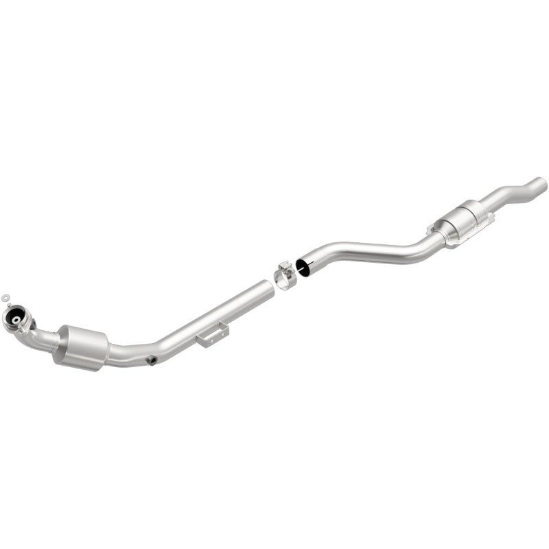 MagnaFlow Direct Fit Catalytic Converter 98-03 Mercedes E320 3.2L