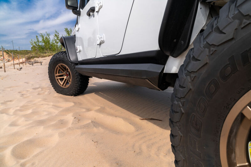 AMP Research 2007-2018 Jeep Wrangler JKU 4DR PowerStep XL - Black (Incl OEM Style Illumination)