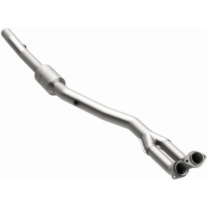 MagnaFlow Direct Fit Catalytic Converter 96-97 BMW 840 4.4L Driver Side