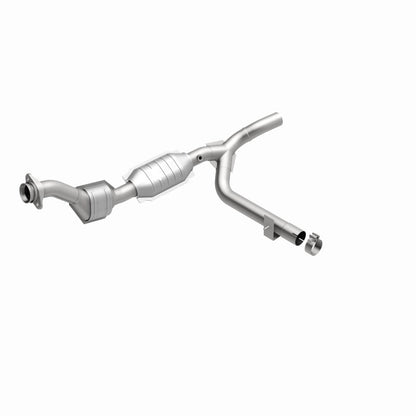 MagnaFlow Direct Fit Catalytic Converter 99 Ford F-150 4.6L