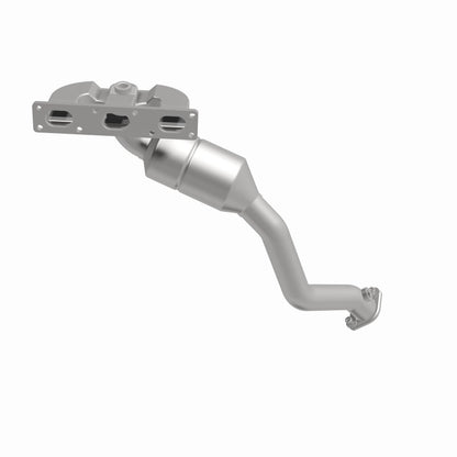 MagnaFlow Direct Fit Catalytic Converter BMW 5 01-03 front OEM
