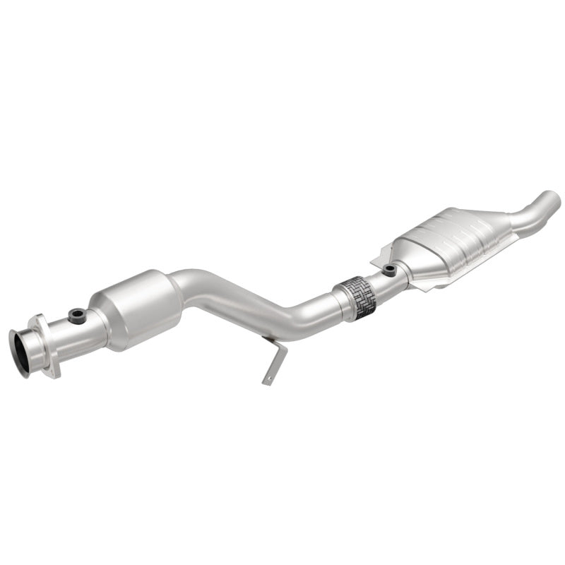 MagnaFlow Direct Fit Catalytic Converter 04-05 Audi Allroad 4.2L Passenger Side