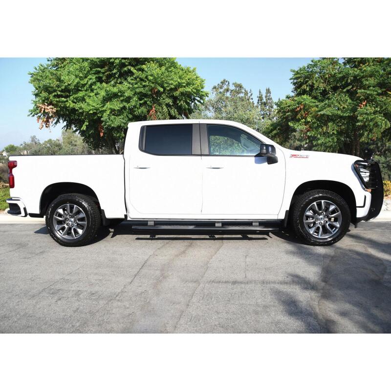 Westin 2019-2026 Chevy Silverado/Sierra 1500 Crew Cab Non LD PRO TRAXX 4 Oval Nerf Step Bars - Black