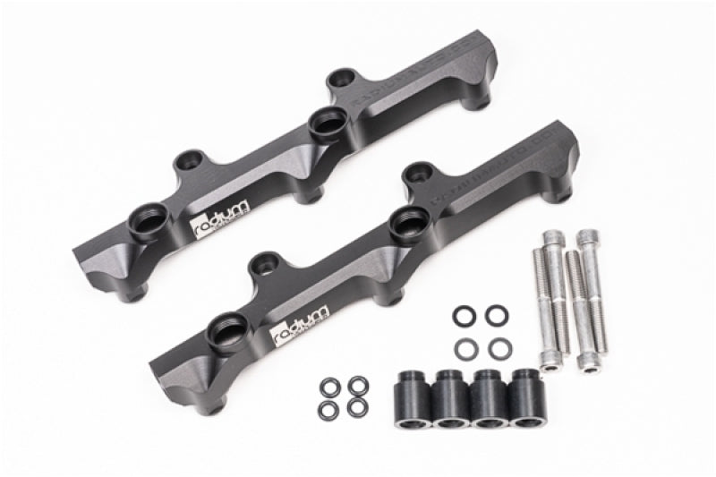 Radium Engineering Nissan R35 GTR Fuel Rail Kit