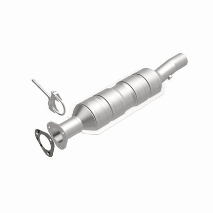 MagnaFlow Direct Fit Catalytic Converter 07-08 E-350 Super Duty 5.4 & 6.8 L OEM Underbody