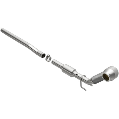 MagnaFlow Direct Fit Catalytic Converter 13-15 VW Beetle 2.0L / 14-15 VW Jetta/Passat 1.8L