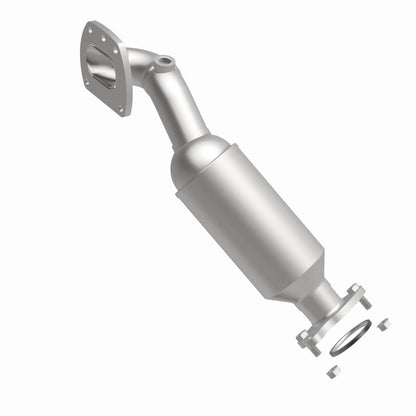 MagnaFlow Direct Fit Catalytic Converter 16-19 Toyota Tacoma 3.5L PS