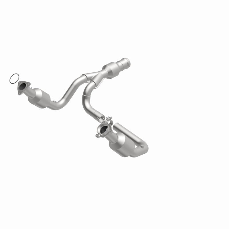 MagnaFlow Direct Fit Catalytic Converter 2015 GMC Yukon XL V8 6.2L