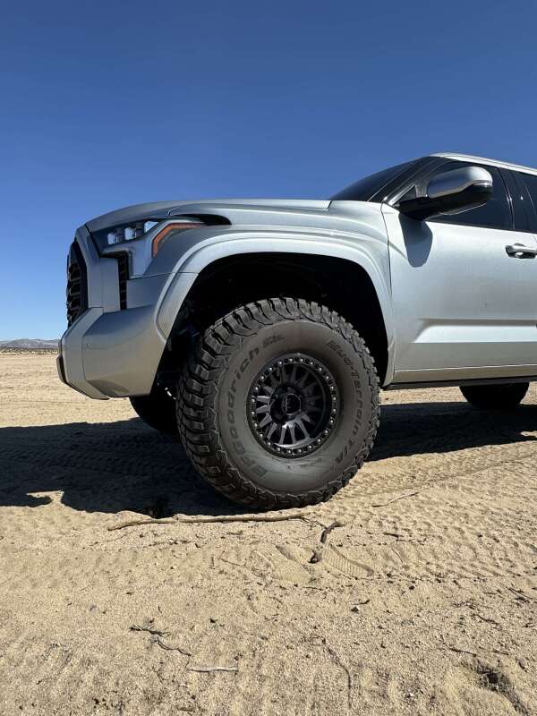 Camburg 22-25 Toyota Tundra 2wd/4wd Trail Series L/T Kit (BILLET XJ UCA) (GOLD)