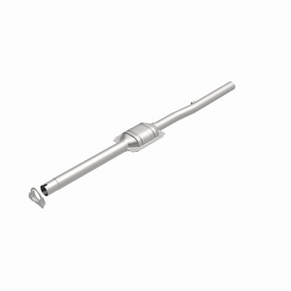 MagnaFlow Direct Fit Catalytic Converter 97-99 Dodge Dakota 2.5L