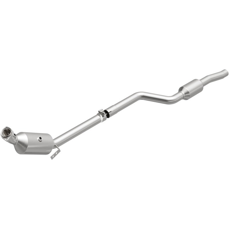MagnaFlow 2011 C300 V6 3 OEM Underbody Direct Fit Converter