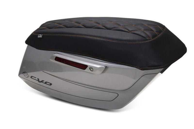 Mustang Motorcycle Mustang 23-25 Harley CVO Road Glide (ST) Deluxe Diamond Saddlebag Lid Covers