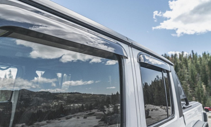 AVS 2018 Jeep Wrangler Unlimited (4-Door) Ventvisor Outside Mount Window Deflectors 4pc - Smoke