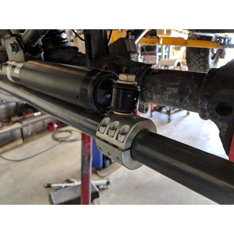 Synergy Mfg Synergy Jeep JK Steering Stabilizer Tie Rod Clamp 1-5/8in For 1.625in OD Tie Rods
