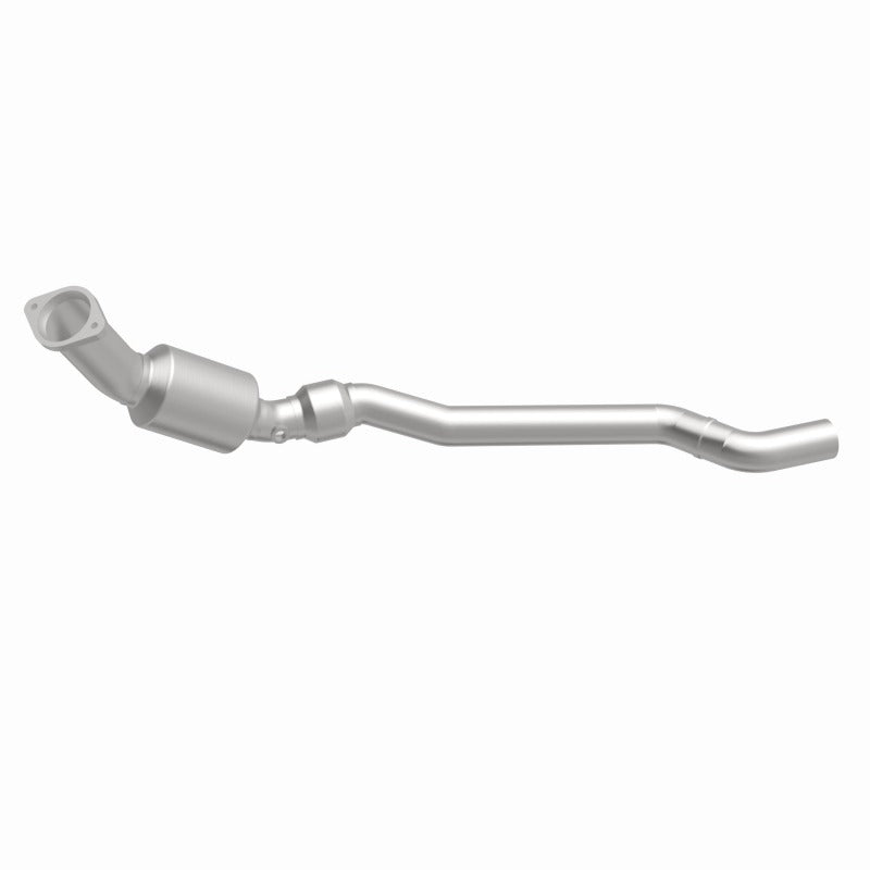 MagnaFlow Direct Fit Catalytic Converter 06-14 Chrysler 300 5.7L