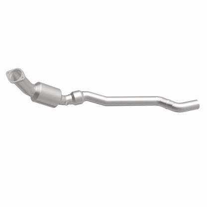 MagnaFlow Direct Fit Catalytic Converter 06-14 Chrysler 300 5.7L