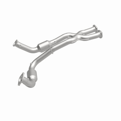 MagnaFlow Direct Fit Catalytic Converter Jeep Grand Cherokee SRT-8