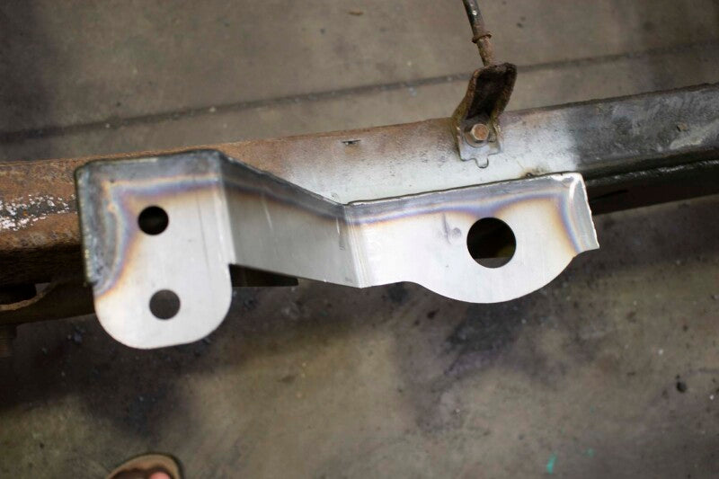 Rustbuster Cab And Bed Mount Left Side
