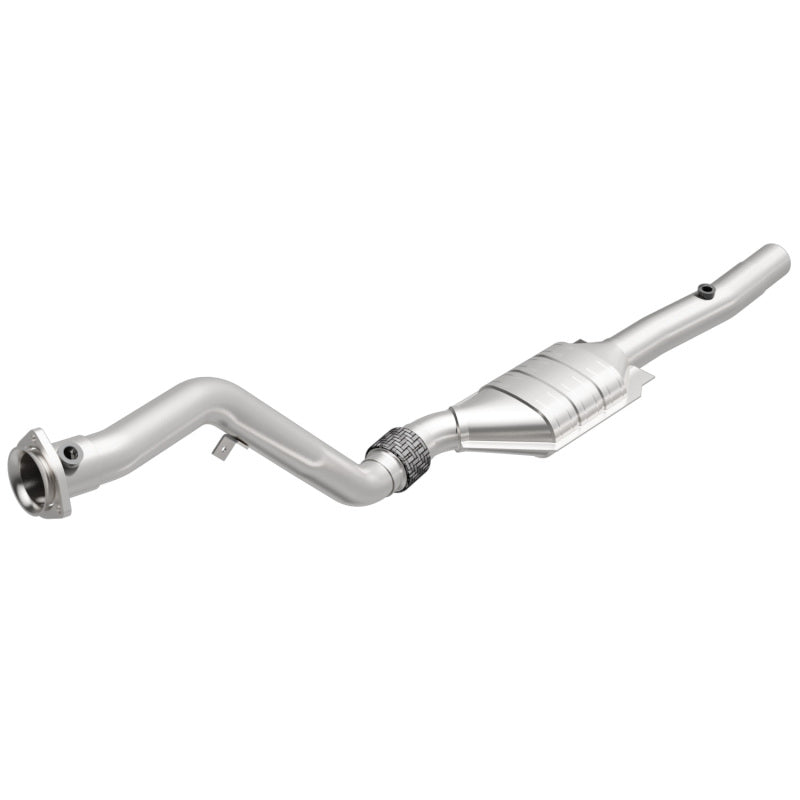 MagnaFlow Direct Fit Catalytic Converter 00-03 Audi A8 Quatt 4.2L Passenger Side
