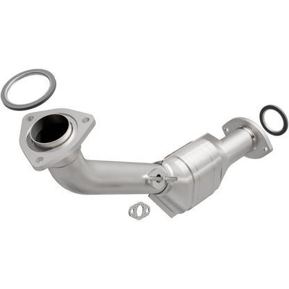 MagnaFlow Direct Fit Catalytic Converter 02-04 Tacoma 2.4L Front
