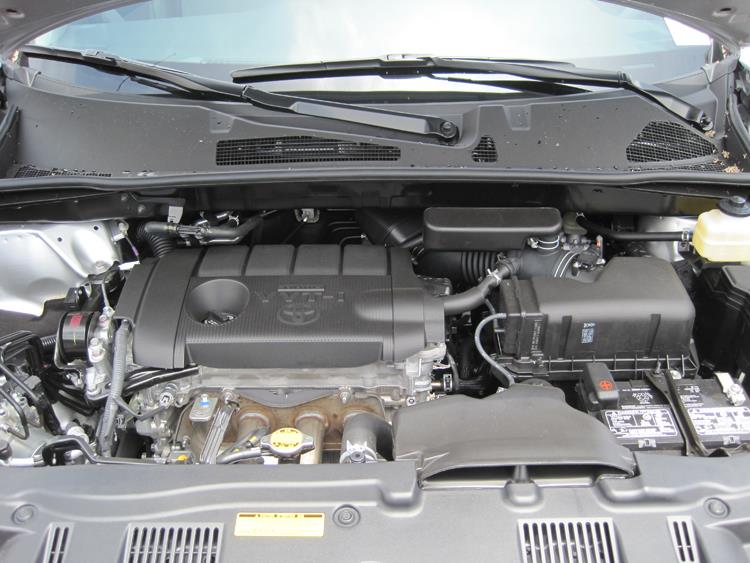 K&N Engineering K&N 01-06 Toyota Camry / 04-10 Sienna / 01-09 Highlander / 03-06 Lexus RX330 Drop In Air Filter