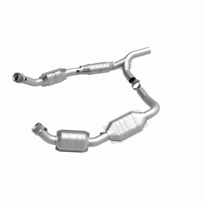 MagnaFlow Direct Fit Catalytic Converter 07-08 Ford E-150 4.6L