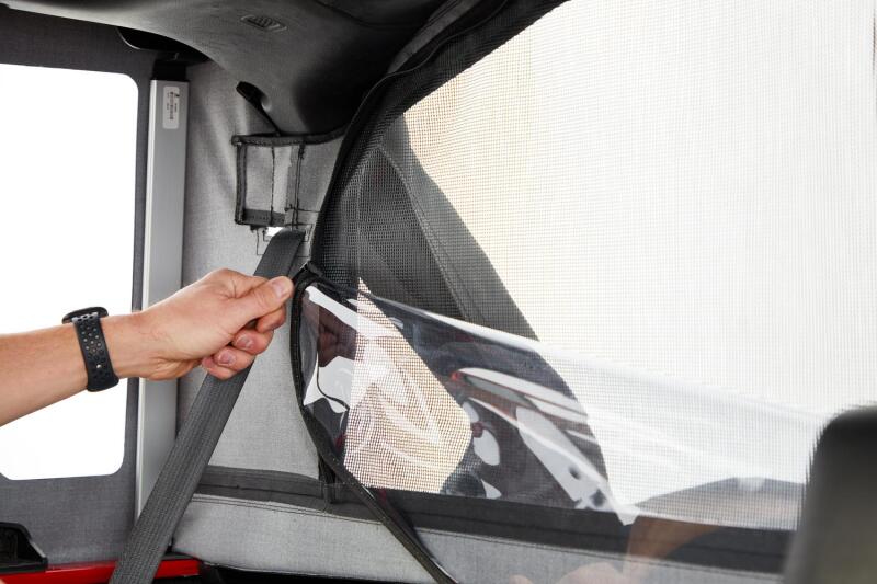 Bestop 18-26 Jeep Wrangler JL 2-Door Halftop Soft Top (Black Diamond)